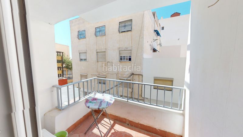 Foto 6bc9e8b8-f7af-4a87-a083-78f8fd843165. Pis amb calefacció a Barrio Alto - San Félix Almería