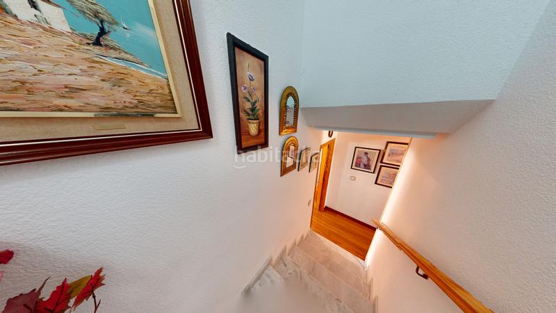 Foto 163f2f3d-e741-4540-a77d-6cec41267ef5. Casa adosada duplex en venta en c/ real del barrio alto en Almería