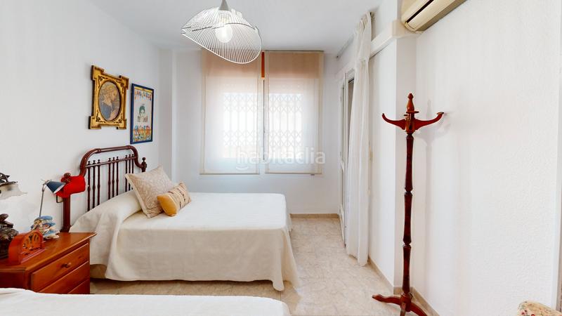 Foto 18b456f5-bed1-4af8-a42d-980a80918f7a. Casa adosada duplex en venta en c/ real del barrio alto en Almería
