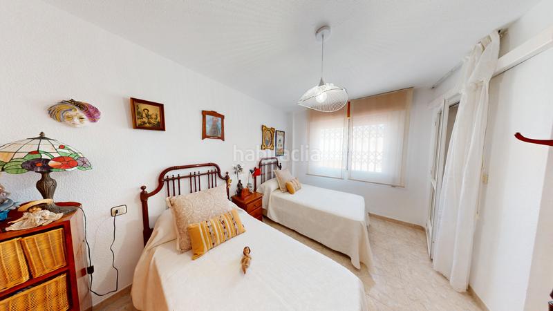 Foto 5a298d90-065d-4d69-85c9-e89f169e5759. Casa adosada duplex en venta en c/ real del barrio alto en Almería