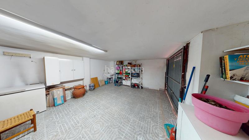 Foto e3e4ec95-df70-4417-abeb-2f2f17ee8a79. Casa adosada duplex en venta en c/ real del barrio alto en Almería