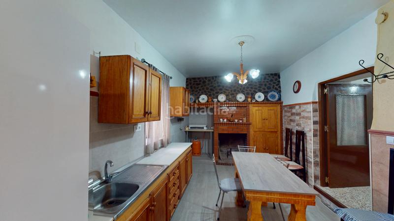 Foto c4f9b9f2-6b9f-4687-a292-b24615d52780. Casale con camino in Fiñana