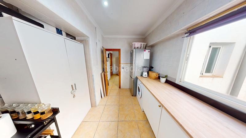 Foto bbde4d26-6223-4a83-a23e-e9c216c69708. Appartamento con riscaldamento in Barrio Alto - San Félix Almería