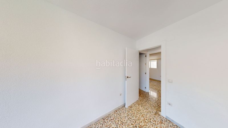 Foto 0c077545-1c29-4963-8f61-a104505bab1d. Piso en Los Ángeles - Cruz de Caravaca Almería