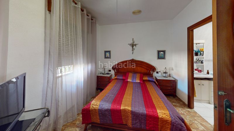 Foto 0967d672-fa27-4b5c-b608-3aafa9709a32. Casa amb aparcament a Esperanza - Quemadero Almería