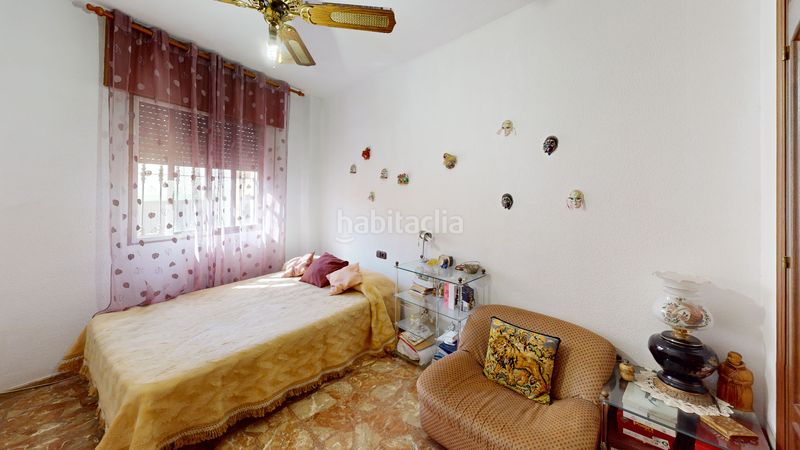 Foto 0f1b15c2-81e1-464c-a4cb-cbb8a6249eea. Casa amb aparcament a Esperanza - Quemadero Almería