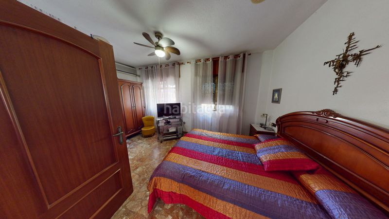 Foto 9752df4b-1dfc-49c4-a607-f46d4e8c312c. Casa amb aparcament a Esperanza - Quemadero Almería