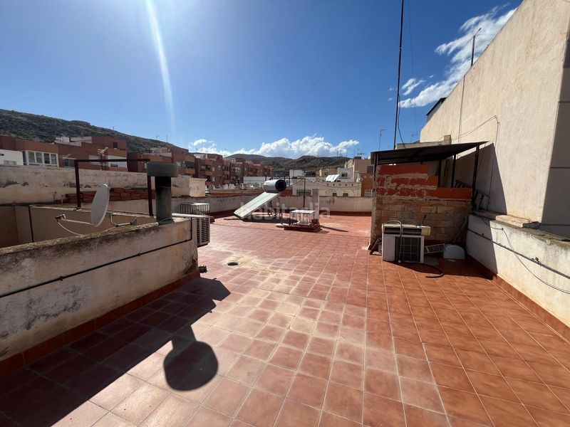 Foto ea64f097-0b38-41f7-976a-68006fbfe7a6. Casa amb aparcament a Esperanza - Quemadero Almería