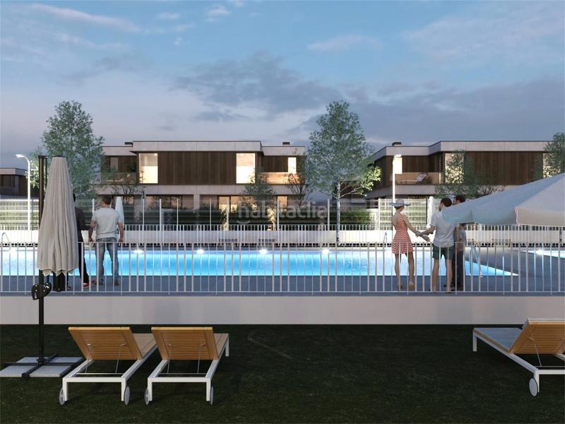 Foto 3a011480-6c3b-497f-a98f-9a60e6e45f54. Casa a schiera 195m<sup>2</sup> con parcheggio in Castillo-Campodón Villaviciosa de Odón