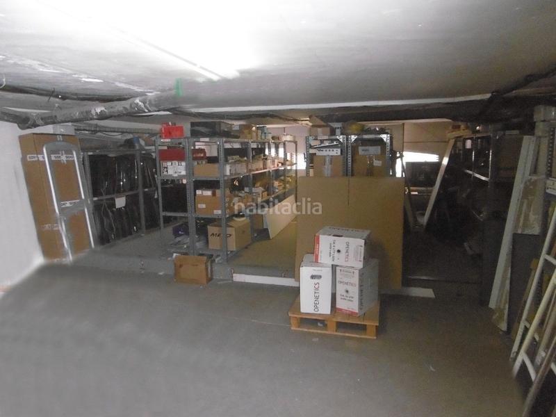 Foto 770a2a47-6e7d-46b5-ab42-51e7575bab0e. Local comercial en n/a local comercial junto fc macia en Terrassa