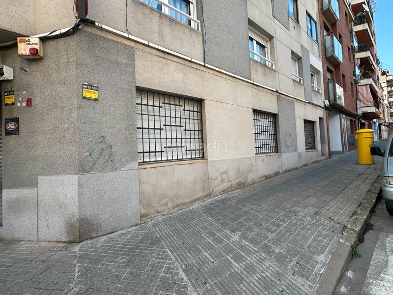 Foto c5658ec1-6ba8-425c-9dc6-17bf0ce8f788. Local comercial en carrer de girona 199 local comercial junto a rambla francesc macià en Terrassa