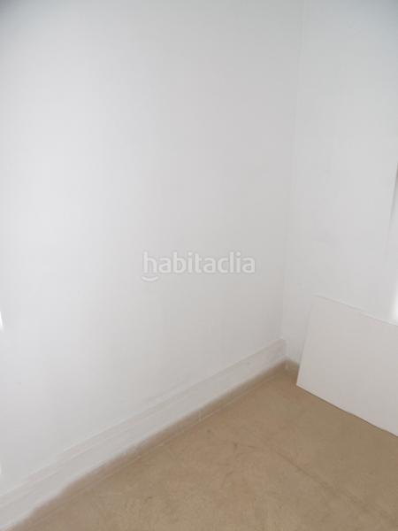 Foto 72a5b123-5523-480b-a754-38e969f83bfb. Local comercial a Sant Pere Nord Terrassa