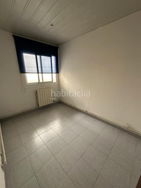 Foto c679a5c0-2d26-458e-8593-139a1cb05641. Piso junto rambla francesc macià en Sant Pere Nord Terrassa