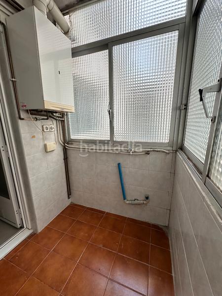 Foto ec9f2f7b-8145-43e0-8e81-b617566f233a. Piso junto rambla francesc macià en Sant Pere Nord Terrassa