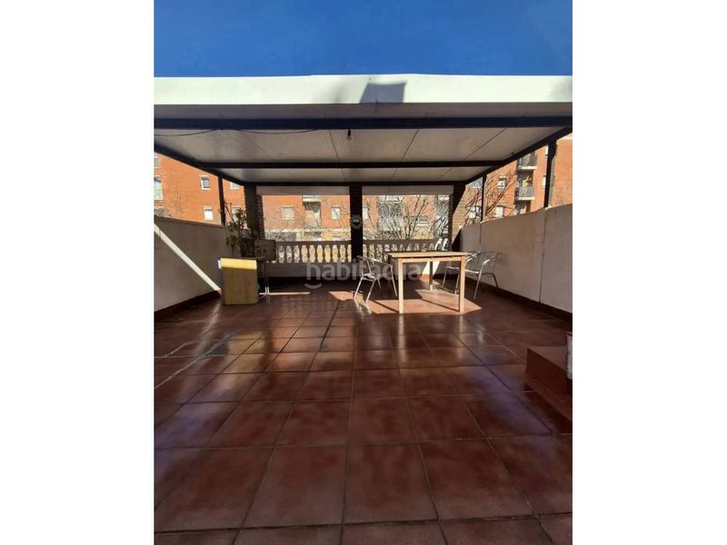 Foto cc3977f6-1096-434b-8639-34c5e7dd73b1. Casa adossada amb aparcament a Roc Blanc Terrassa