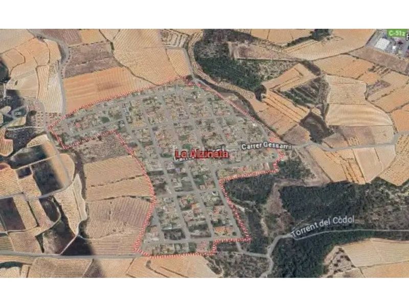 Foto 135c5f77-47e1-4f73-99fb-587b92150859. Finca rústica a calle carrer clavell 4 a Rodonyà