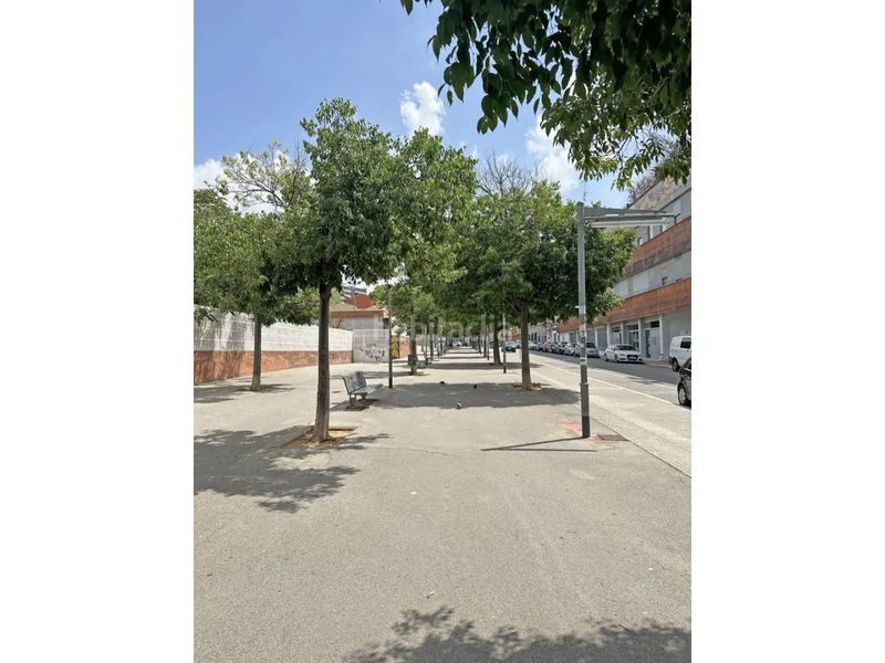 Foto c9d1b985-211d-40a3-81e2-dc9f17ed5aff. Dúplex en calle carrer de cervantes 55 en Barri del Centre Terrassa