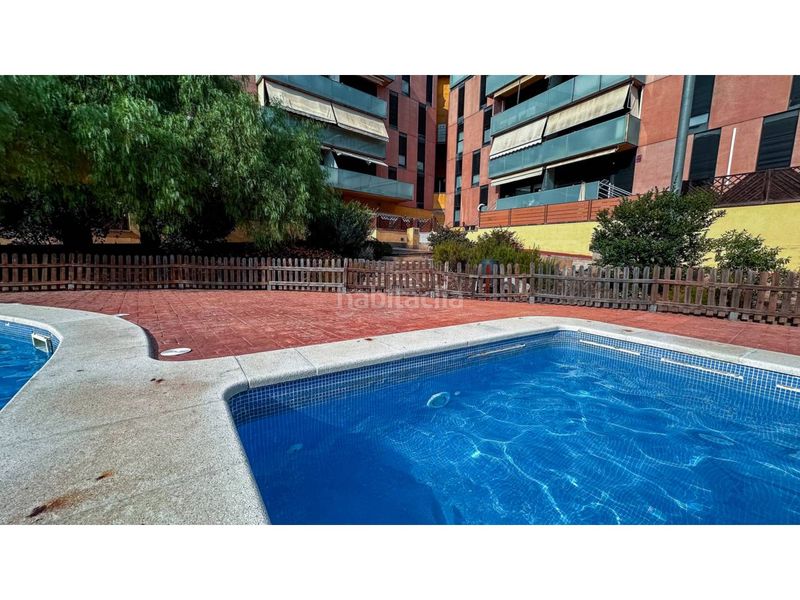 Foto dd6a0267-6258-496d-92f0-97bd880e8175. Pis amb calefacció aparcament piscina a Zona Esportiva Terrassa