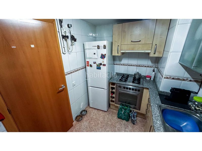 Foto e4b3e296-a7de-4884-a888-068ac2f24636. Pis amb calefacció aparcament piscina a Zona Esportiva Terrassa
