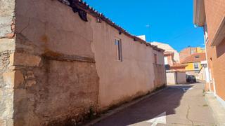 Terrain résidentiel à Villares de la Reina. Nave entigua en casco urbano de villares de la reina