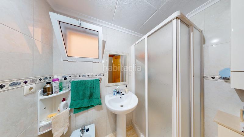 Foto 2c36fc9b-6987-4f1d-b3ff-c412a5854d7e. Piso  en venta en calle san pascual en Antonio Machado Torrevieja