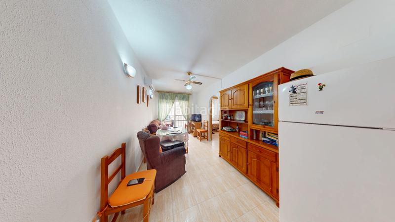 Foto e75b686b-736c-487c-8259-374cb3e395c2. Piso  en venta en calle san pascual en Antonio Machado Torrevieja