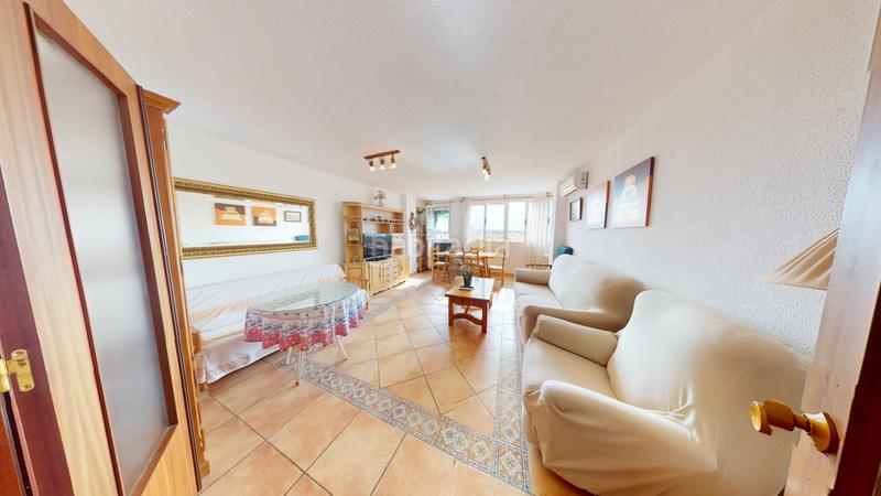 Foto b92021a6-d617-44f5-b284-1d5ec5b54651. Attico con riscaldamento piscina in Playa de los Náufragos Torrevieja