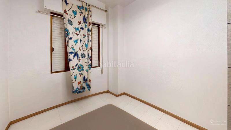 Foto 4a53f815-0425-499e-801c-fd7ff7bf6159. Piso ¡ piso a 200 metros del mar ! en Las Piscinas Naturales Torrevieja