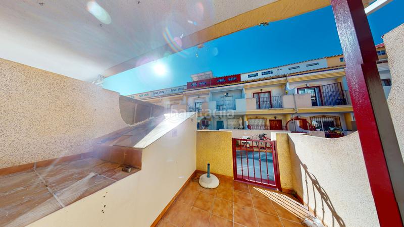 Foto 5e3b0f54-ac7d-4170-acf4-622b94a449d5. Casa pareada en Playa Flamenca Orihuela