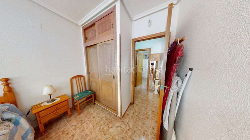 Foto 9ad6422a-3ff8-46c6-907e-246d4c87a985. Piso  en venta en calle zoa en Las Piscinas Naturales Torrevieja