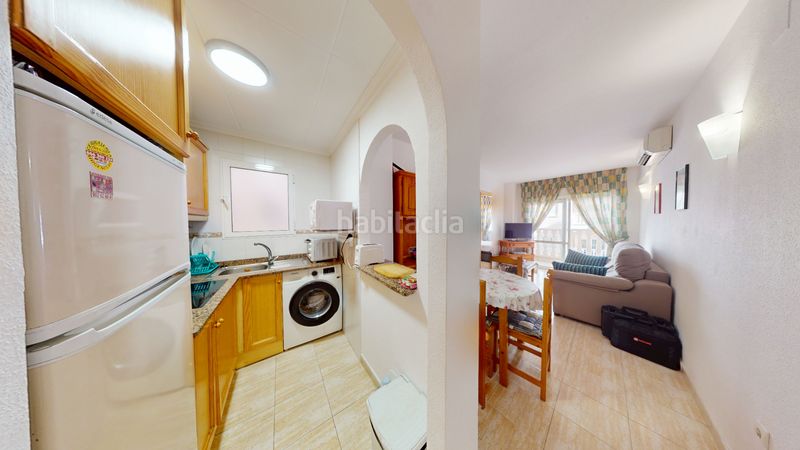 Foto 4067db37-b19a-49fd-bd45-9d933945aefa. Pis amb piscina a Antonio Machado Torrevieja