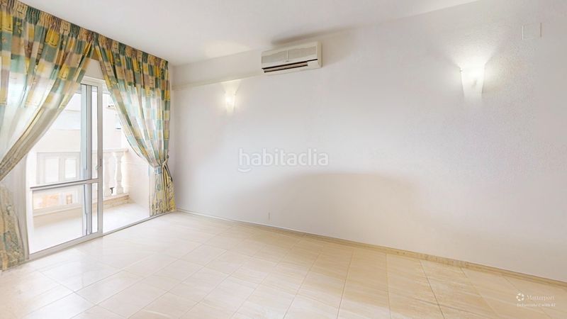 Foto 640f8c80-13b2-428f-b5b8-9b48f4442292. Pis amb piscina a Antonio Machado Torrevieja