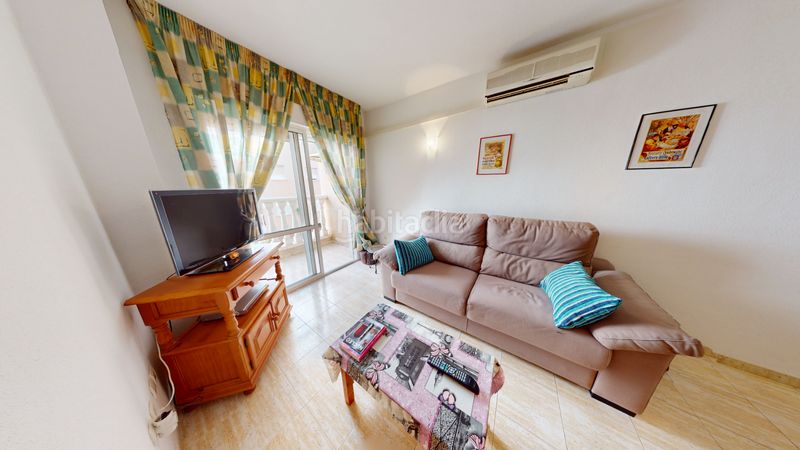 Foto 82cf2338-6362-4abc-9b8e-2b7062ea37e0. Pis amb piscina a Antonio Machado Torrevieja