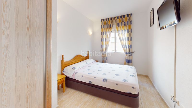 Foto 96e45f81-e277-4bb7-b51f-fed721a691fe. Pis amb piscina a Antonio Machado Torrevieja