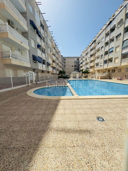 Foto d0b852eb-7570-4589-b16f-585735b09e0d. Pis amb calefacció piscina a Antonio Machado Torrevieja