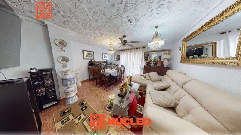 Foto 98705f67-0d99-45f0-8684-f87fc21e6b1e. Pis a Centro - Muelle Pesquero Torrevieja