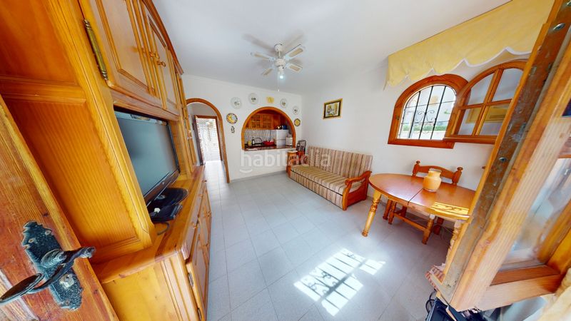 Foto eef41c5d-aed5-4ab5-8f9f-818e5b78e83a. Casa a Torreblanca Torrevieja