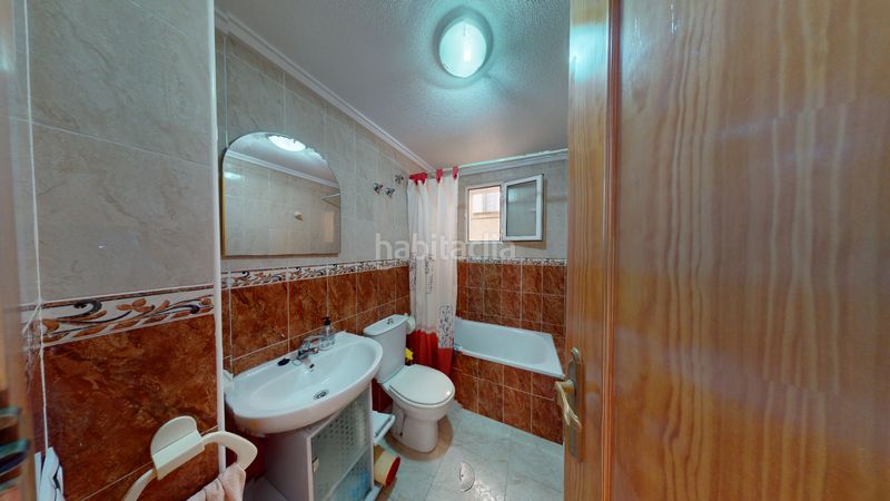 Foto ab13d625-5e1a-42e7-aaba-918949c8d6d8. Pis amb calefacció piscina a Antonio Machado Torrevieja