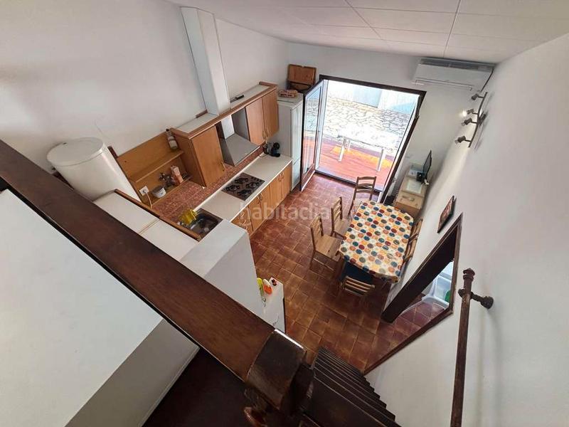 Foto 5d776213-76d6-4f84-9d33-a49bacd0c0e8. Casa  independiente con jardín privado en Riells Escala (L´)