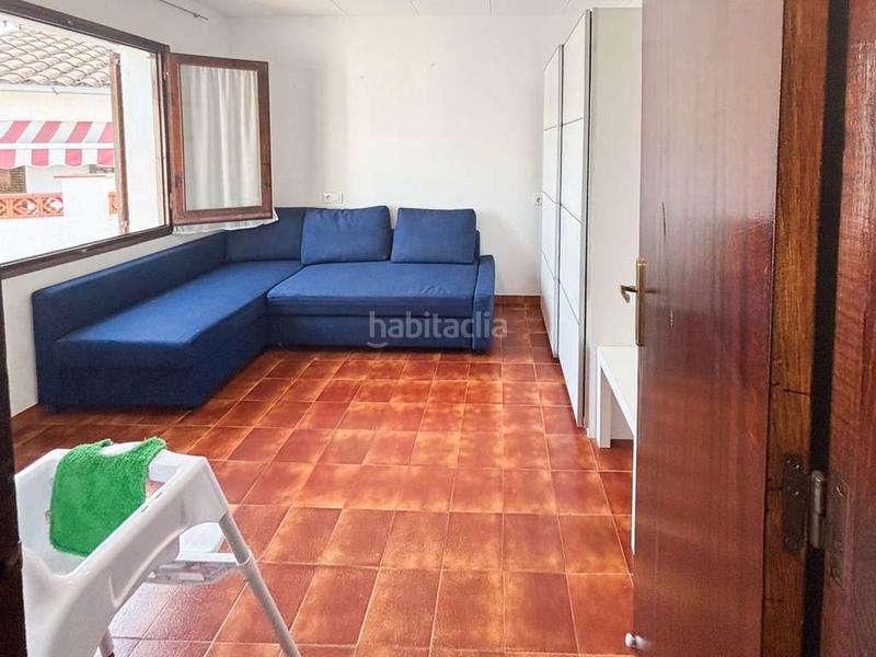 Foto 8efdf5c2-4226-4400-85fb-d389dc76cff1. Casa  independiente con jardín privado en Riells Escala (L´)