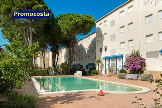 Piccolo appartamento  Avinguda riells 172. Apartamento con piscina comunitaria