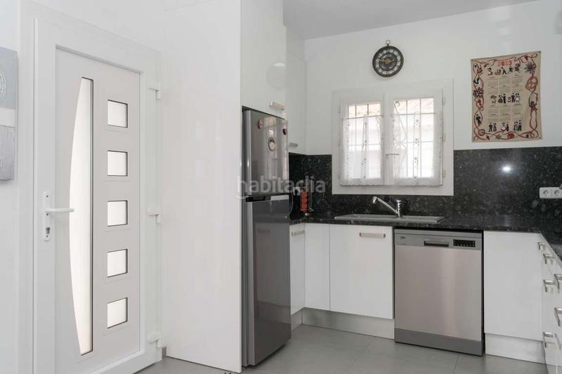 Foto 0edc4864-7bee-4195-ae12-61ea90ef6e7f. Xalet amb aparcament piscina a Riells Escala (L´)