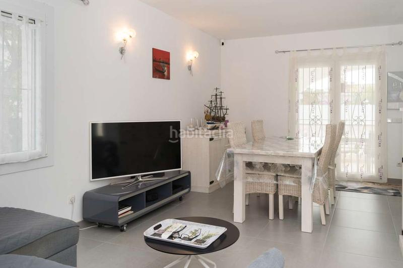 Foto 41281263-eae5-4e4b-9a1a-2858364bcced. Xalet amb aparcament piscina a Riells Escala (L´)