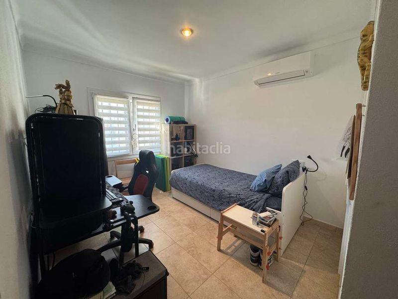 Foto 02370a61-f1a7-4621-b39b-6644781b31fe. Casa aparellada amb aparcament piscina a Riells Escala (L´)