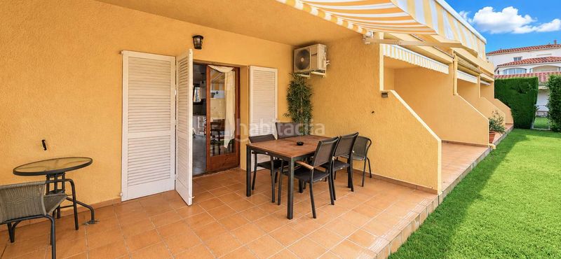 Foto 42227ff8-7796-416d-9263-a7d58696c722. Casa adossada amb aparcament piscina a Riells Escala (L´)