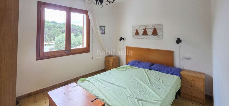 Foto 9b234855-d3bc-4e1e-998d-505251cbe676. Casa adossada amb xemeneia aparcament a Montgó Escala (L´)