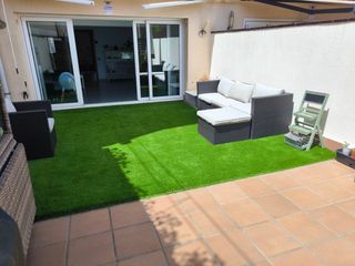 Reihenhaus in Alella. Casa apareada en venda alella . barri canonge - 560.000