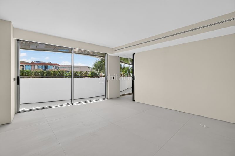 Foto bd3be96c-65b6-45fa-8b0f-a02163159e05. Etagenwohnung 593m<sup>2</sup> in passeig joan carles i 9 in Marina Botafoc-Talamanca Ibiza