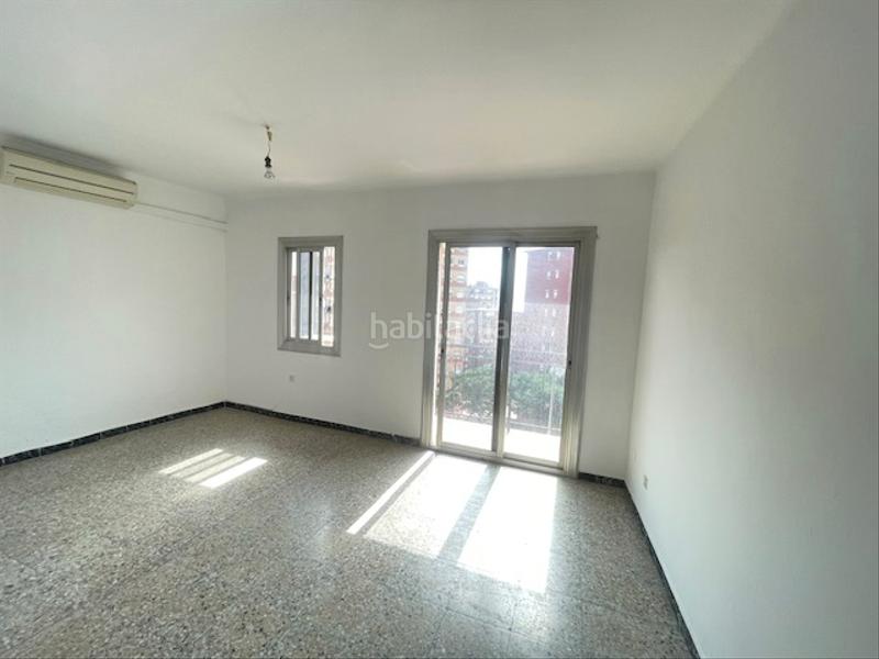 Foto 22b1eb2c-aa7e-4337-8a58-79e4674a3e95. Appartement dans Llefià Badalona