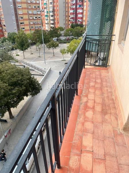 Foto 660a75e8-b22a-46ad-8180-9a912e18e648. Etagenwohnung in Llefià Badalona